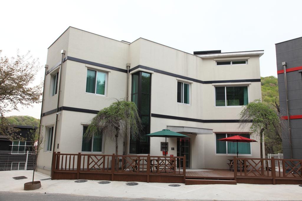 Hwangto Green Village Pension Yongin Eksteriør bilde