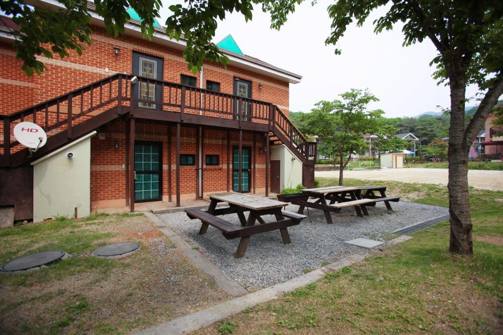 Hwangto Green Village Pension Yongin Eksteriør bilde